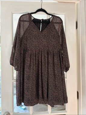 Madewell Black and Burgundy Long Sleeve V-Neck Babydoll Dress